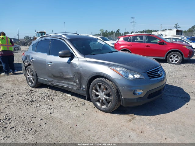 INFINITI Ex Journey