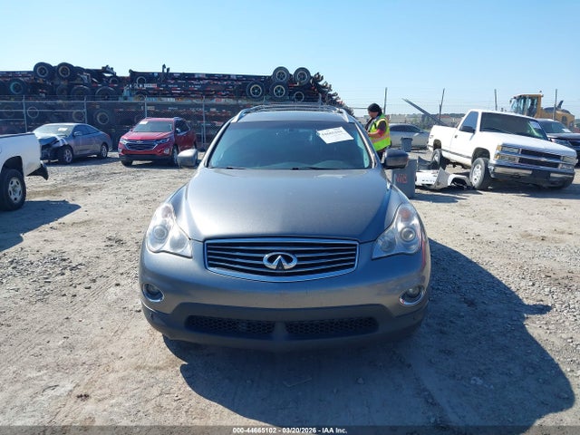 INFINITI Ex Journey