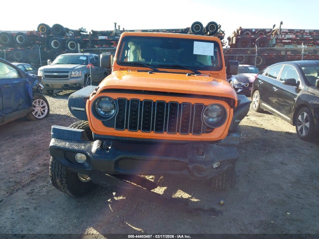 Jeep Wrangler 4-door Summit 4x4