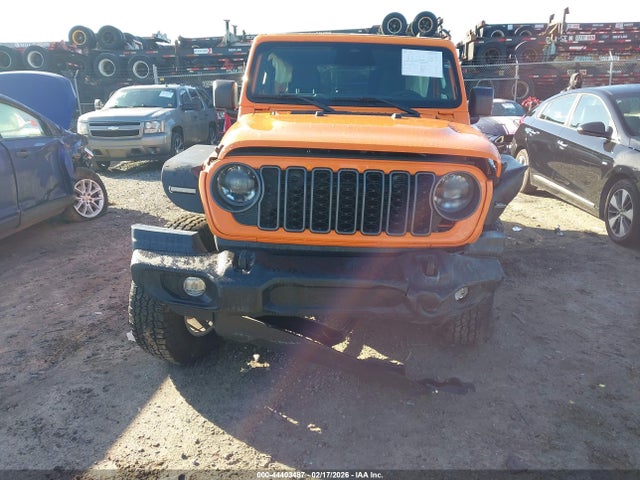 Jeep Wrangler 4-door Summit 4x4