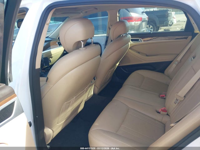 Hyundai Genesis 3.8
