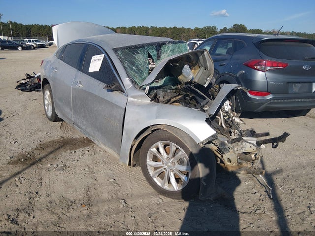 Salvage Chevrolet Malibu Image