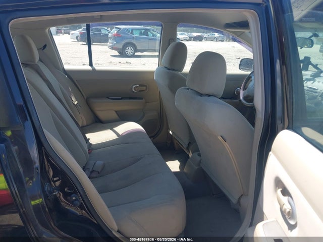 Nissan Versa 1.8s