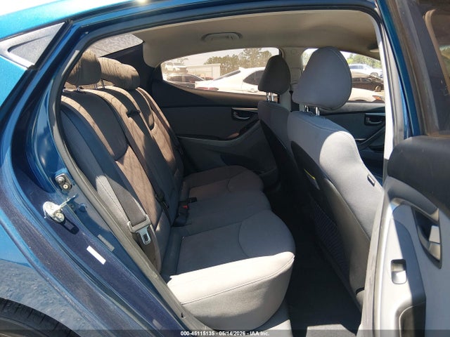 Hyundai ELANTRA Se