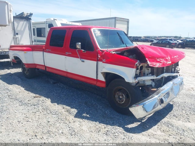 Salvage Ford F-350 Image