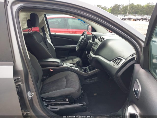 Dodge Journey Sxt