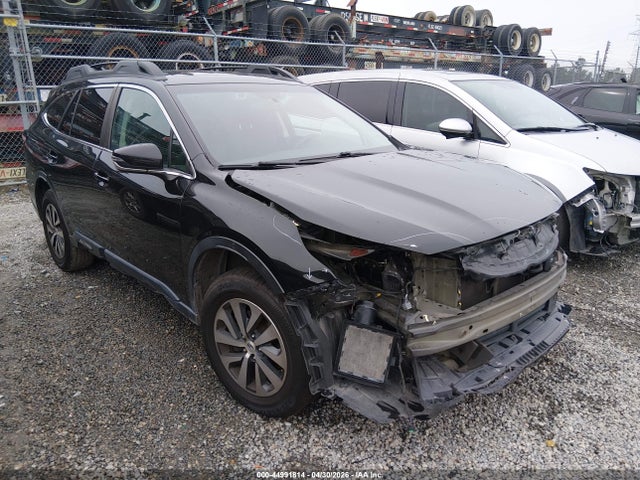 Salvage Subaru Outback Image