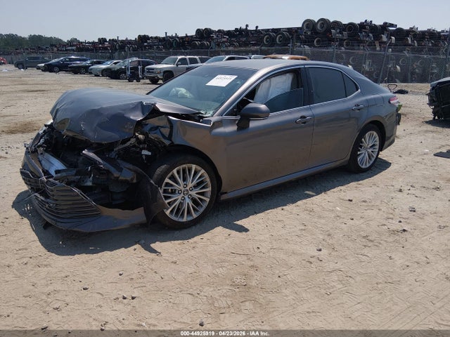 Toyota Camry Xle