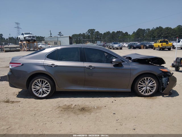 Toyota Camry Xle