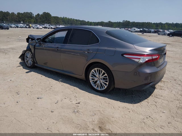 Toyota Camry Xle