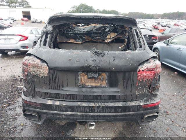 Porsche Cayenne Platinum Edition