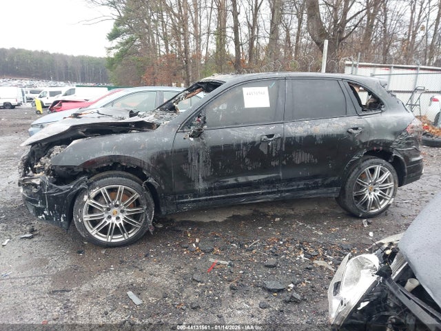 Porsche Cayenne Platinum Edition
