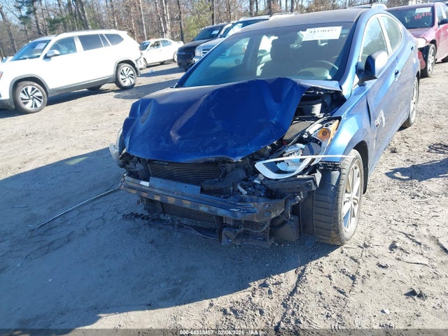 Hyundai ELANTRA Se