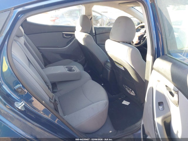 Hyundai ELANTRA Se
