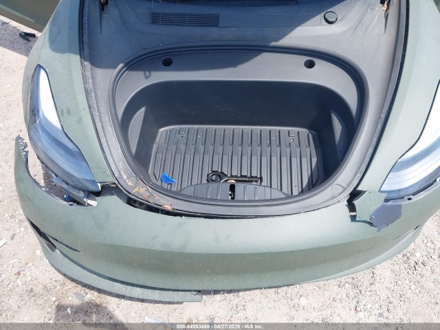 Tesla Model 3 Rear-wheel Drive