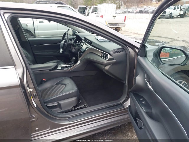 Toyota Camry Se