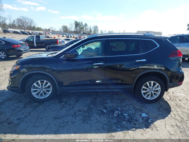 Nissan Rogue Sv