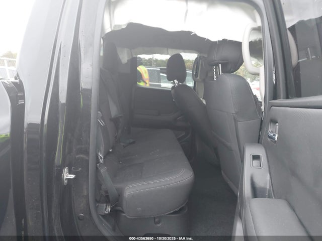 Nissan Frontier Sv 4x4