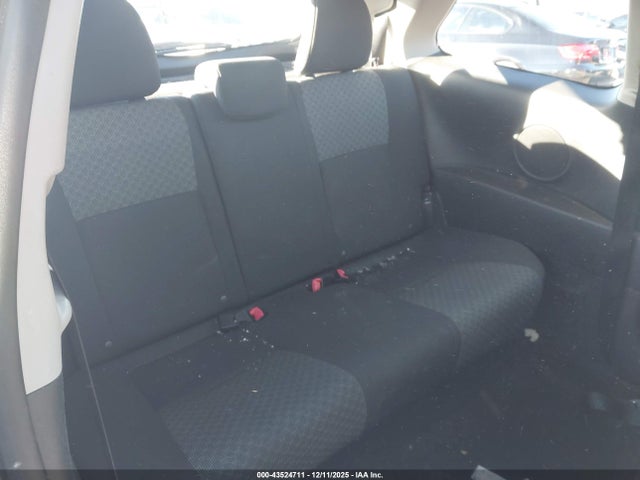 Toyota Yaris L