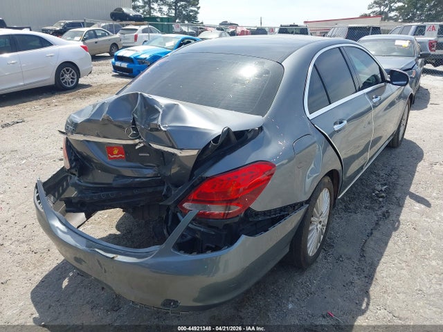 Mercedes-Benz C-Class Luxury