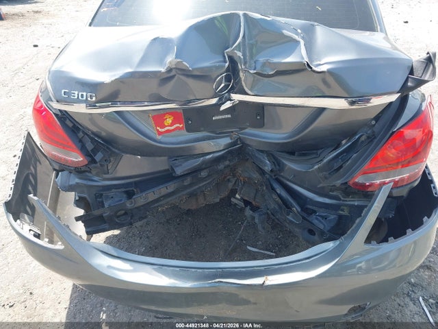 Mercedes-Benz C-Class Luxury