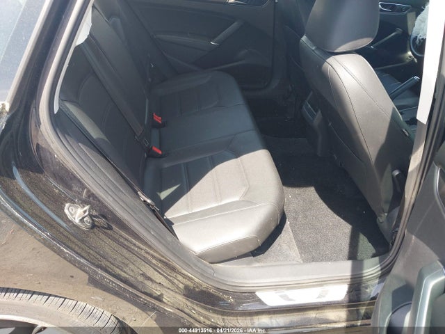 Volkswagen Passat 1.8t R-line