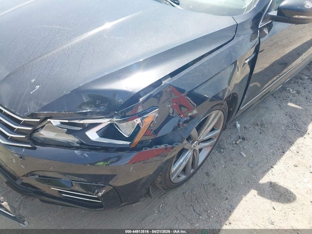 Volkswagen Passat 1.8t R-line