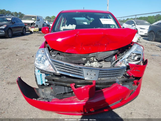 Nissan Versa 1.8sl