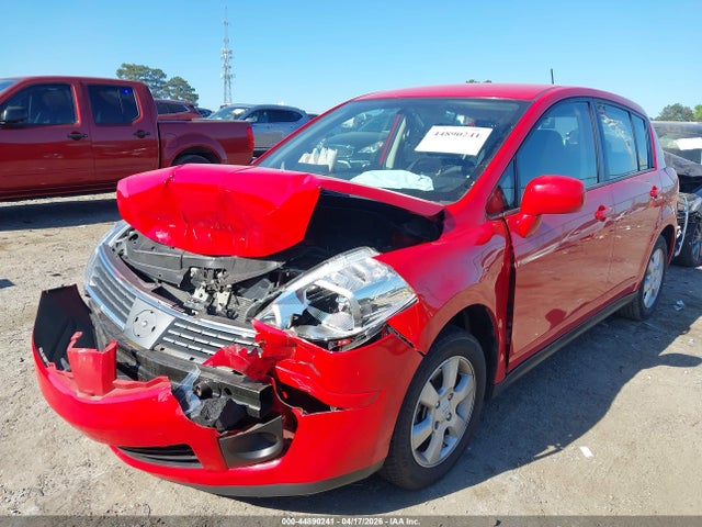 Nissan Versa 1.8sl