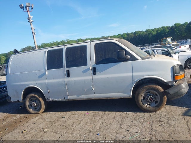 GMC Savana Work Van