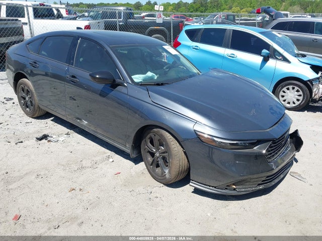 Salvage Honda Accord Image