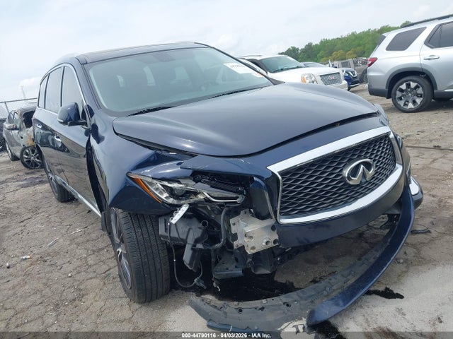 INFINITI Qx