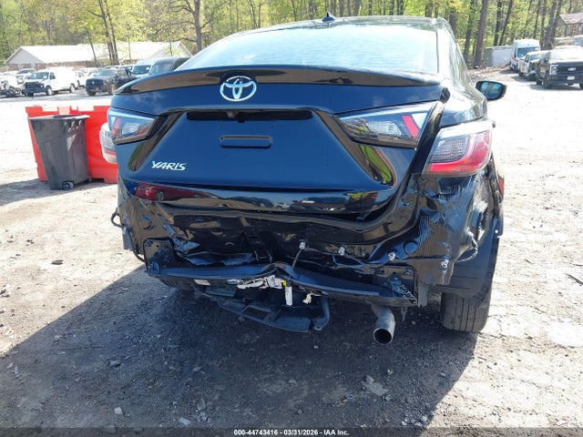 Toyota Yaris Le