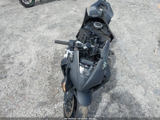 Honda Cbr1000 Ra