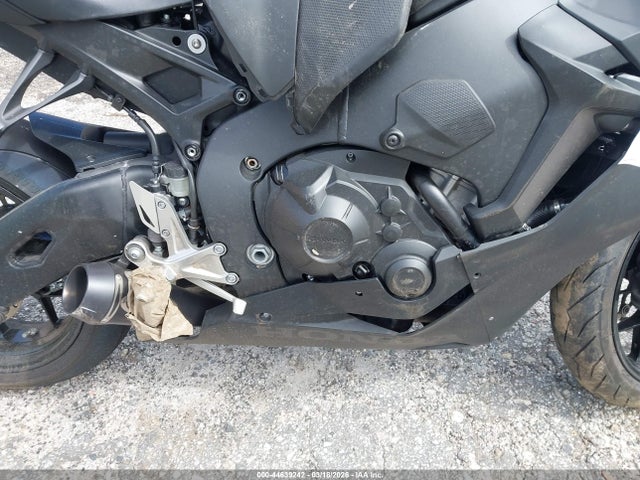 Honda Cbr1000 Ra