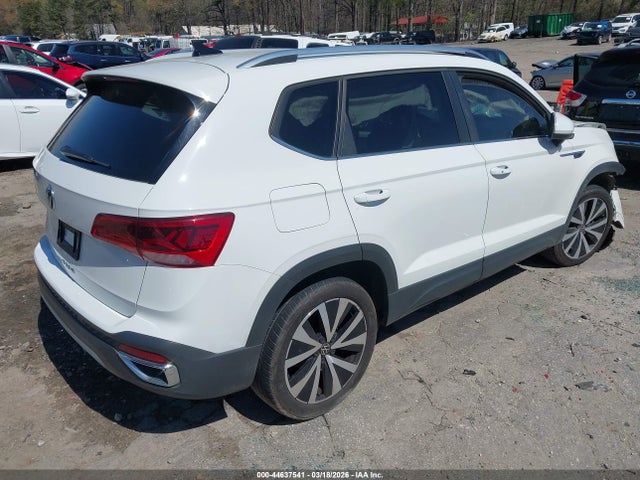 Volkswagen Taos 1.5t Se
