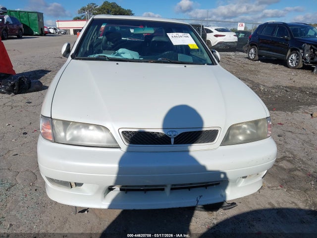 INFINITI G20 Luxury