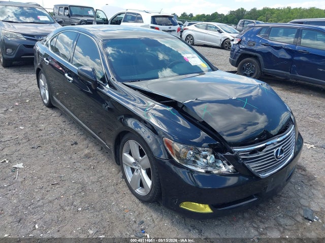 Salvage Lexus LS Image