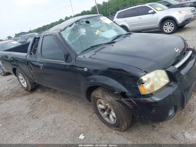 Salvage Nissan Frontier Image