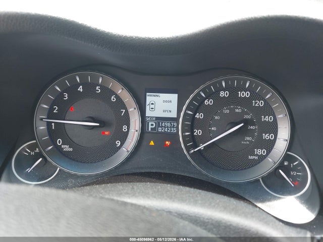 INFINITI M37
