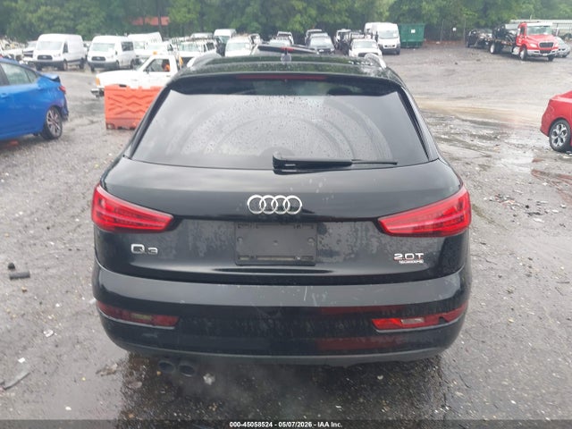 Audi Q3 2.0t Premium Plus