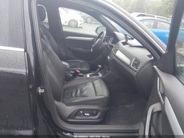 Audi Q3 2.0t Premium Plus