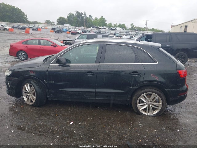 Audi Q3 2.0t Premium Plus