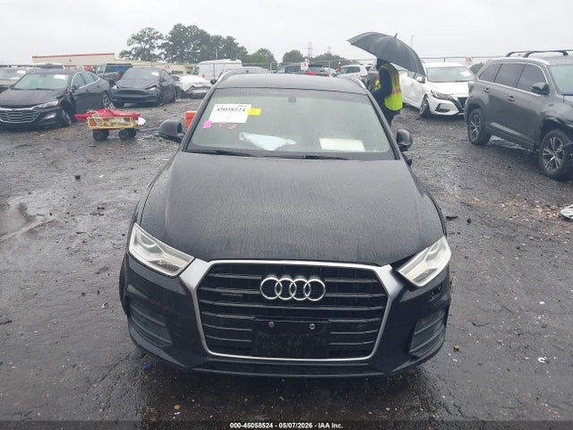 Audi Q3 2.0t Premium Plus