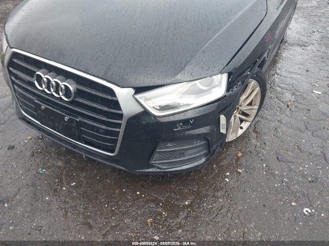 Audi Q3 2.0t Premium Plus