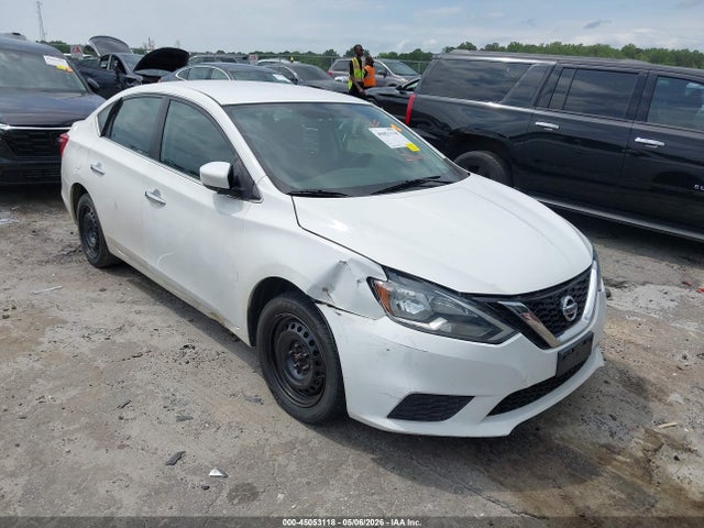 Salvage Nissan Sentra Image