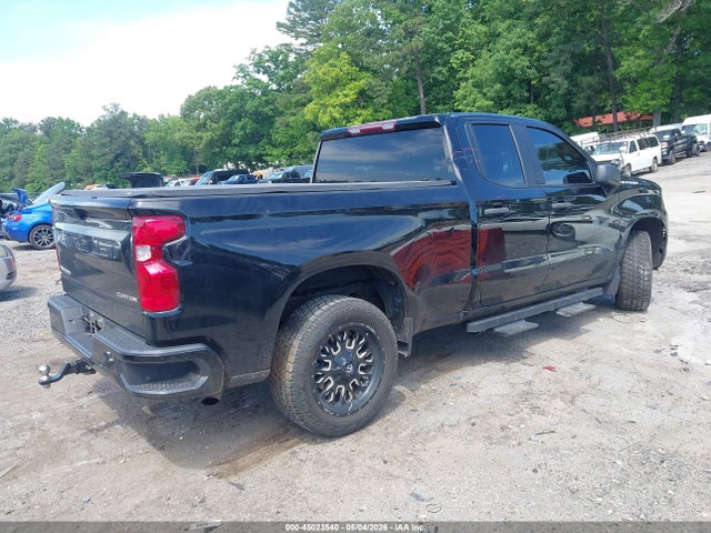 Chevrolet Silverado 1500 2wd  Standard Bed Custom