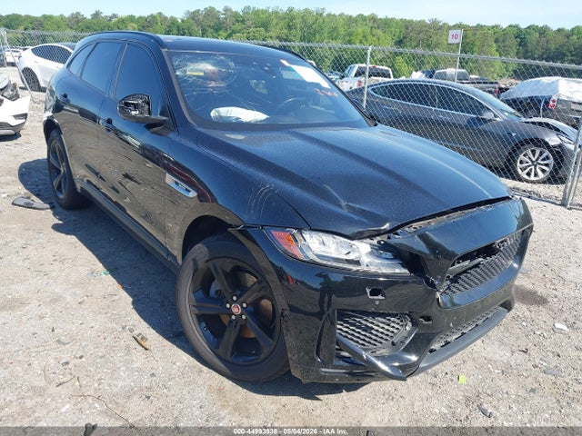 Salvage Jaguar F-PACE Image