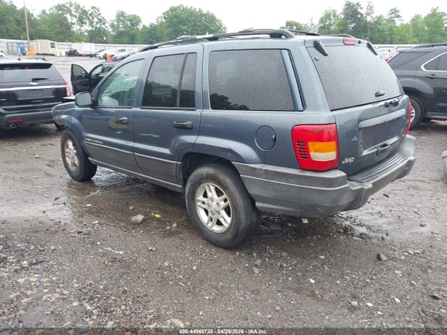 Jeep Grand Cherokee Laredo