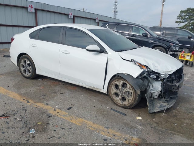 Salvage Kia Forte Image